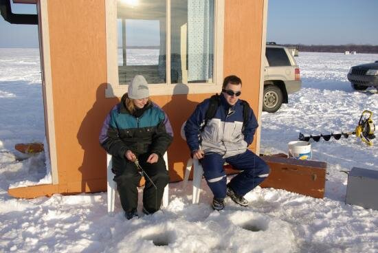 LA PECHE SUR GLACE ont est bien au soleil !!!